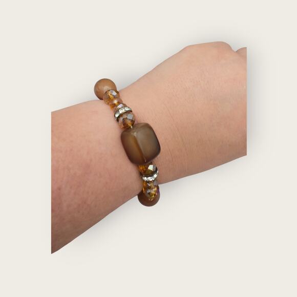 Amber Brown Beaded Stretch Bracelet with Rhinestone Spacers - Picture 2 of 7